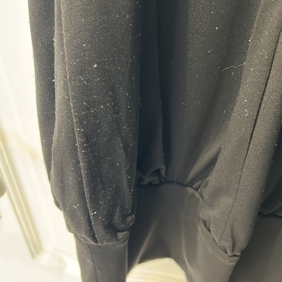 Beautiful Black mini dress - Picture 6 of 6